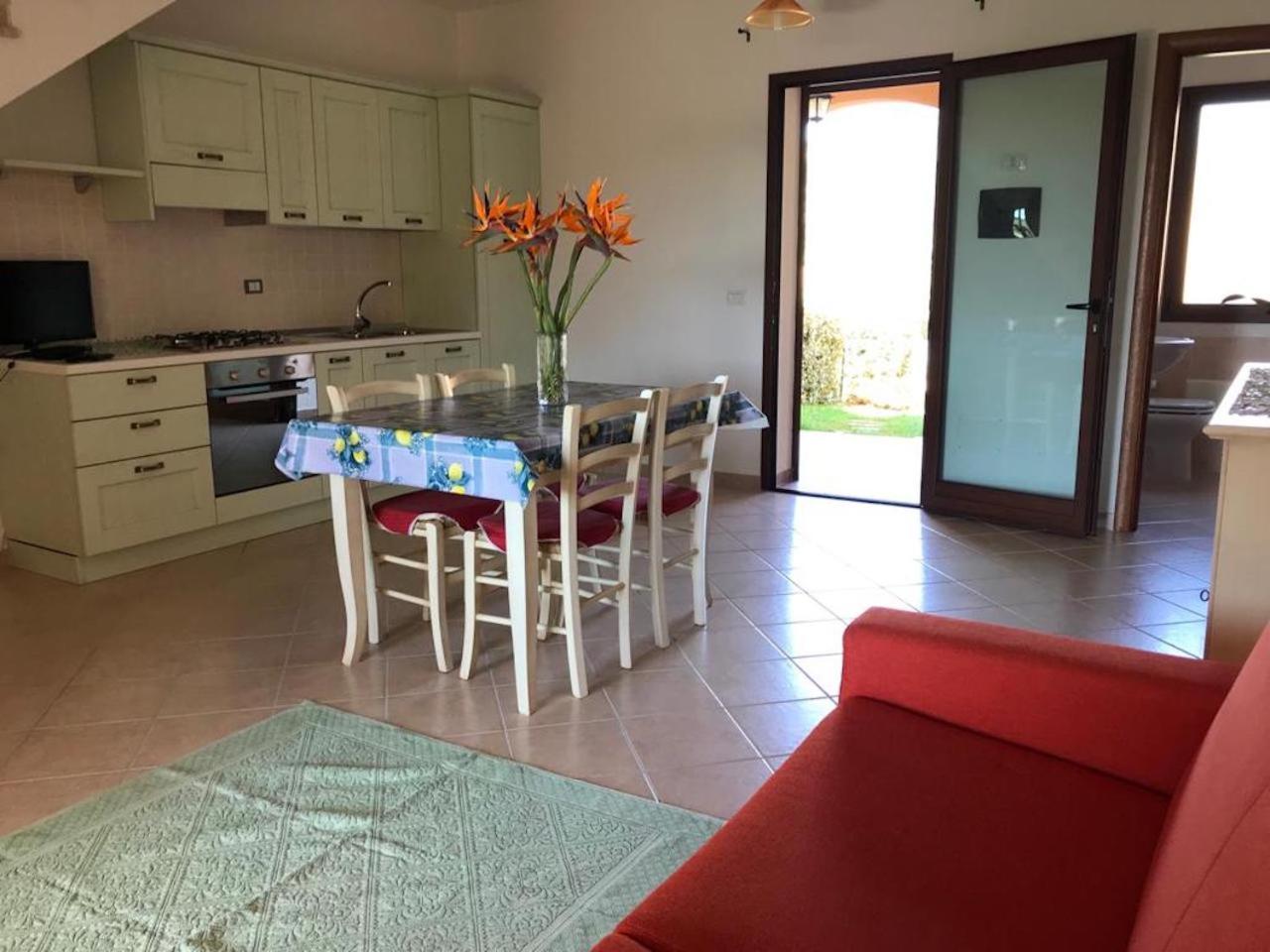 Residence Arruli Сан-Теодоро Екстер'єр фото