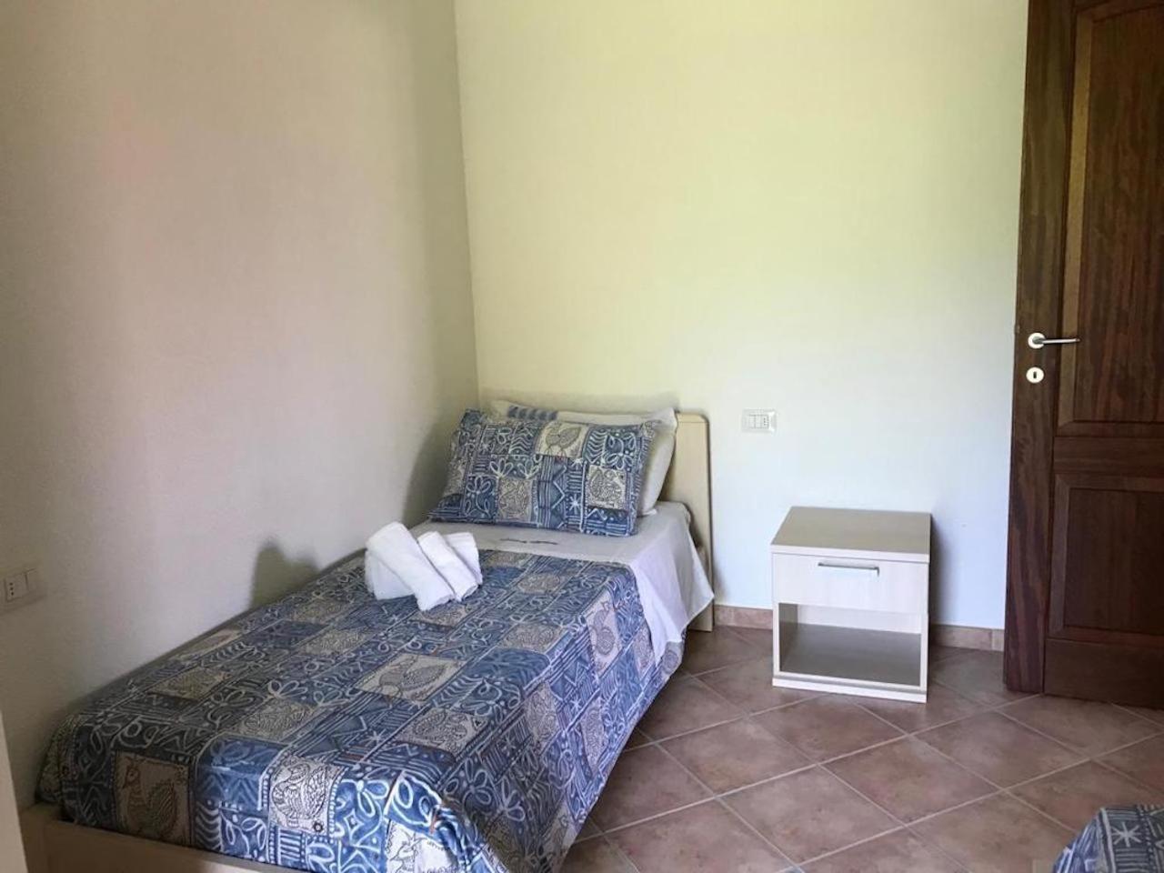 Residence Arruli Сан-Теодоро Екстер'єр фото